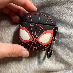 •Spider-man Airpod Case•